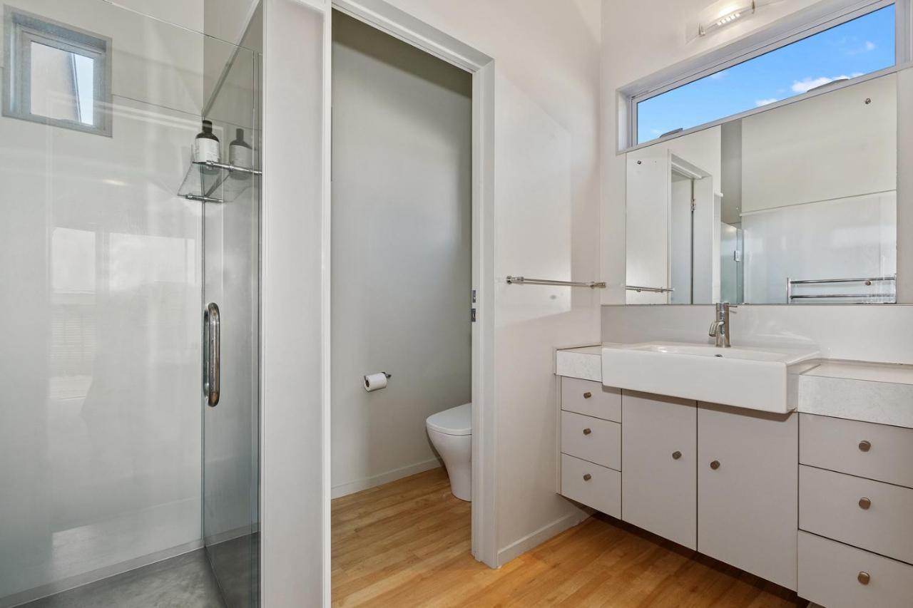 Restful Ruakaka - Ruakaka Holiday Home Экстерьер фото