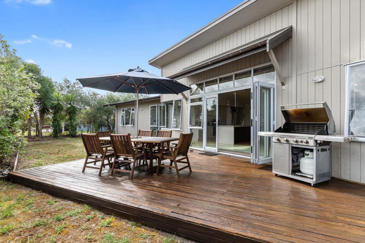 Restful Ruakaka - Ruakaka Holiday Home Экстерьер фото