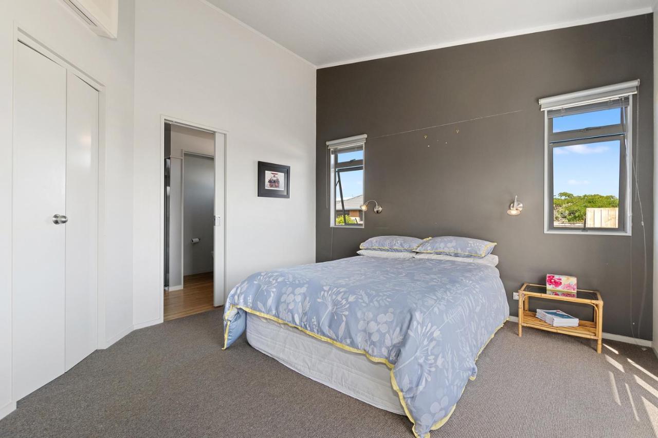Restful Ruakaka - Ruakaka Holiday Home Экстерьер фото